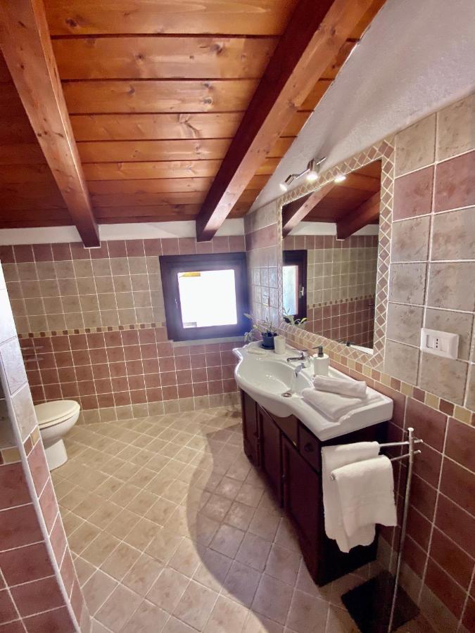 Casadina Apartment Iun Q2891 Oschiri Экстерьер фото